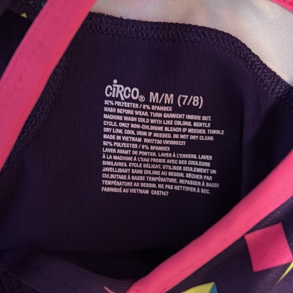 Girls leotard size 7/8 Leo - Picture 4 of 4